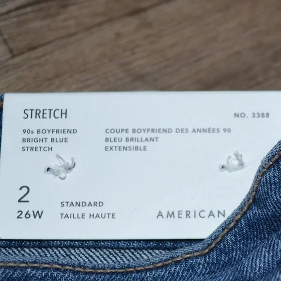 NWT American Eagle 90's Boyfriend High Waisted Bright Blue Jean Size 26 - Picture 2 of 4